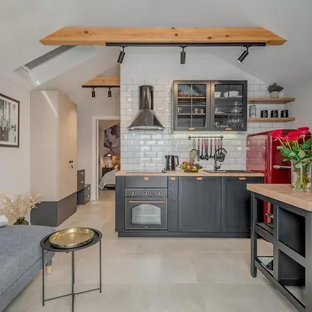 Lct City Design Apartment Split