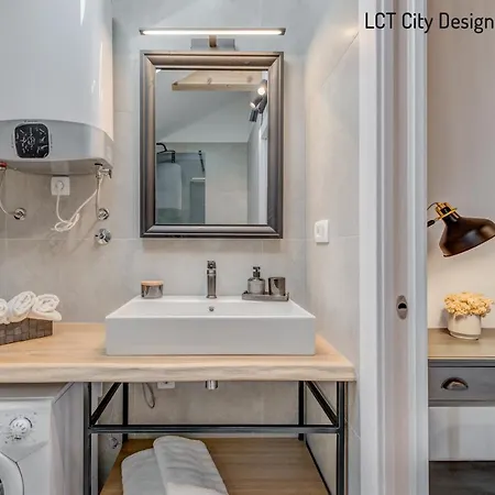 Lct City Design Apartment