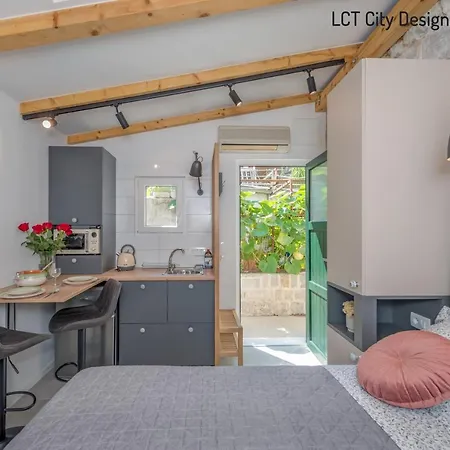 Lct City Design Apartment
